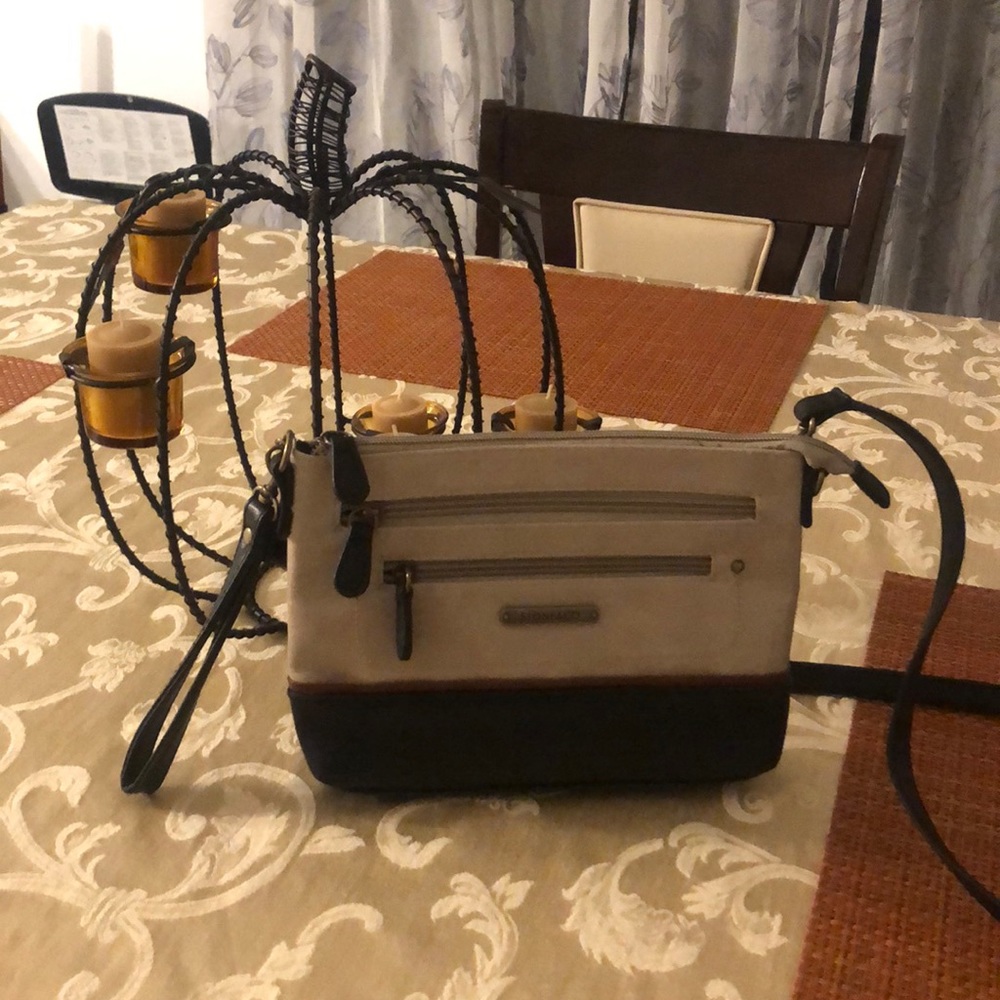 Shoulder bag
